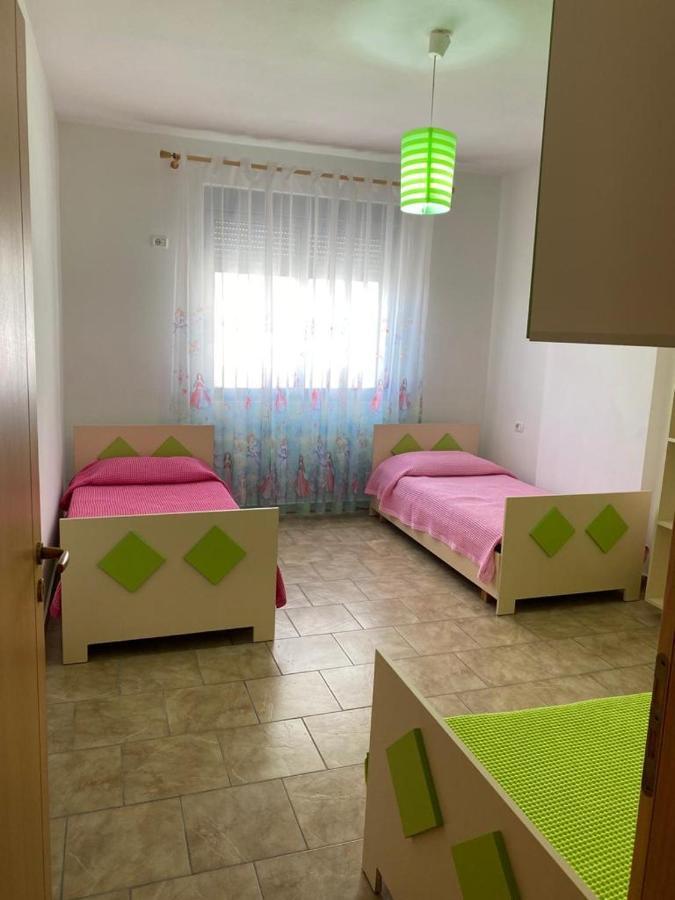 Agaraj Apartament Lägenhet Bashkia e Orikumit Exteriör bild