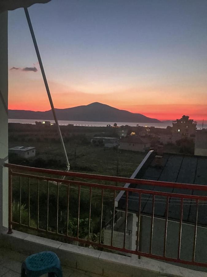 Agaraj Apartament Lägenhet Bashkia e Orikumit Exteriör bild